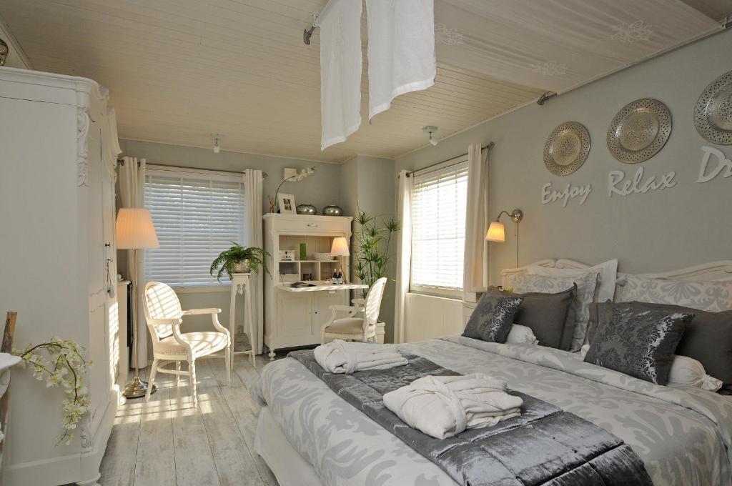 B&B De Valkenhorst Lelystad Room photo